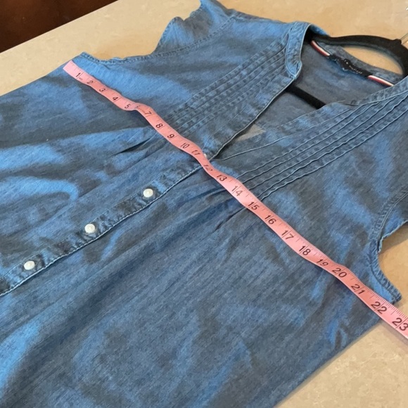 Tommy Hilfiger Top - Picture 8 of 16